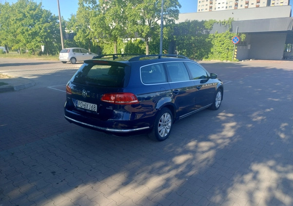 Volkswagen Passat cena 29000 przebieg: 238780, rok produkcji 2013 z Poznań małe 46